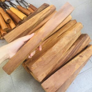 Dùi gõ đục thủ công Việt Nam làm từ gỗ nghiến